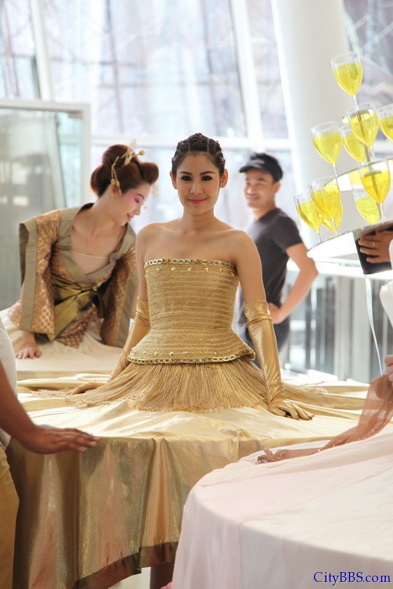 泰国清迈最大商场Promenada Resort Mall超级购物中心开业