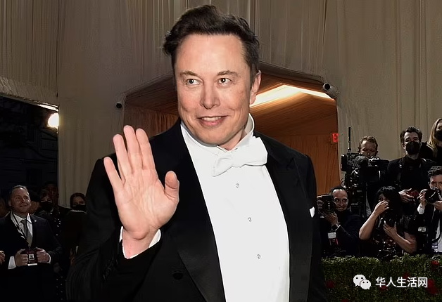 马斯克成为去年美国收入最高的CEO，2021年拿了100亿美元的工资